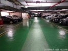 停車場內部1