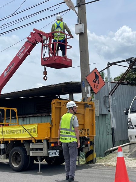 01-推動路燈維管有成果-建設局-效率3倍增-增亮有感升級