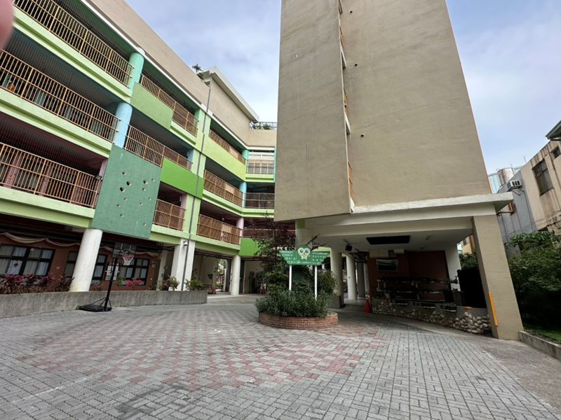 臺中市希望家園一樓廣場